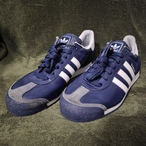 Navy Adidas Samoa